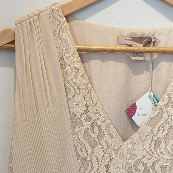 Forever21 Accordion Lace Romantic Fairy Dress Neutral Cream Small-Medium NEW - Picture 10 of 15